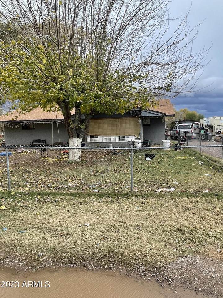 6629 122ND Avenue - Photo 1