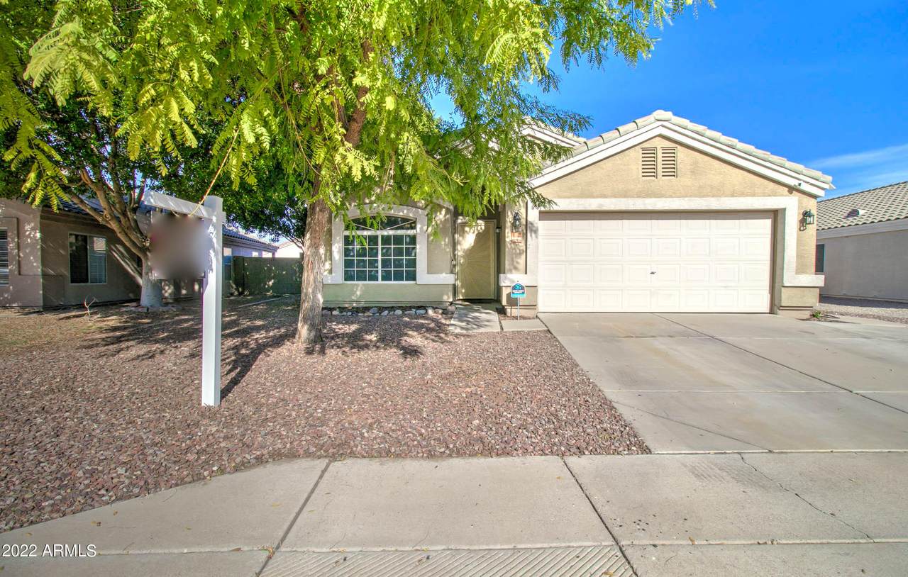 10322 Delta Avenue - Photo 1