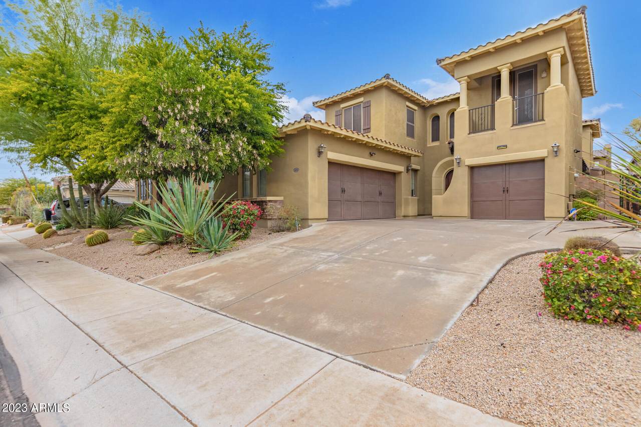 3974 Crest Lane - Photo 1