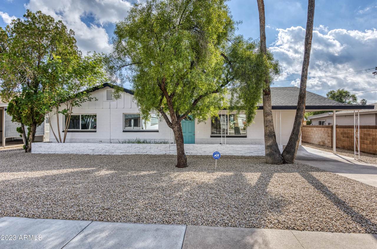 1127 El Caminito Drive - Photo 1