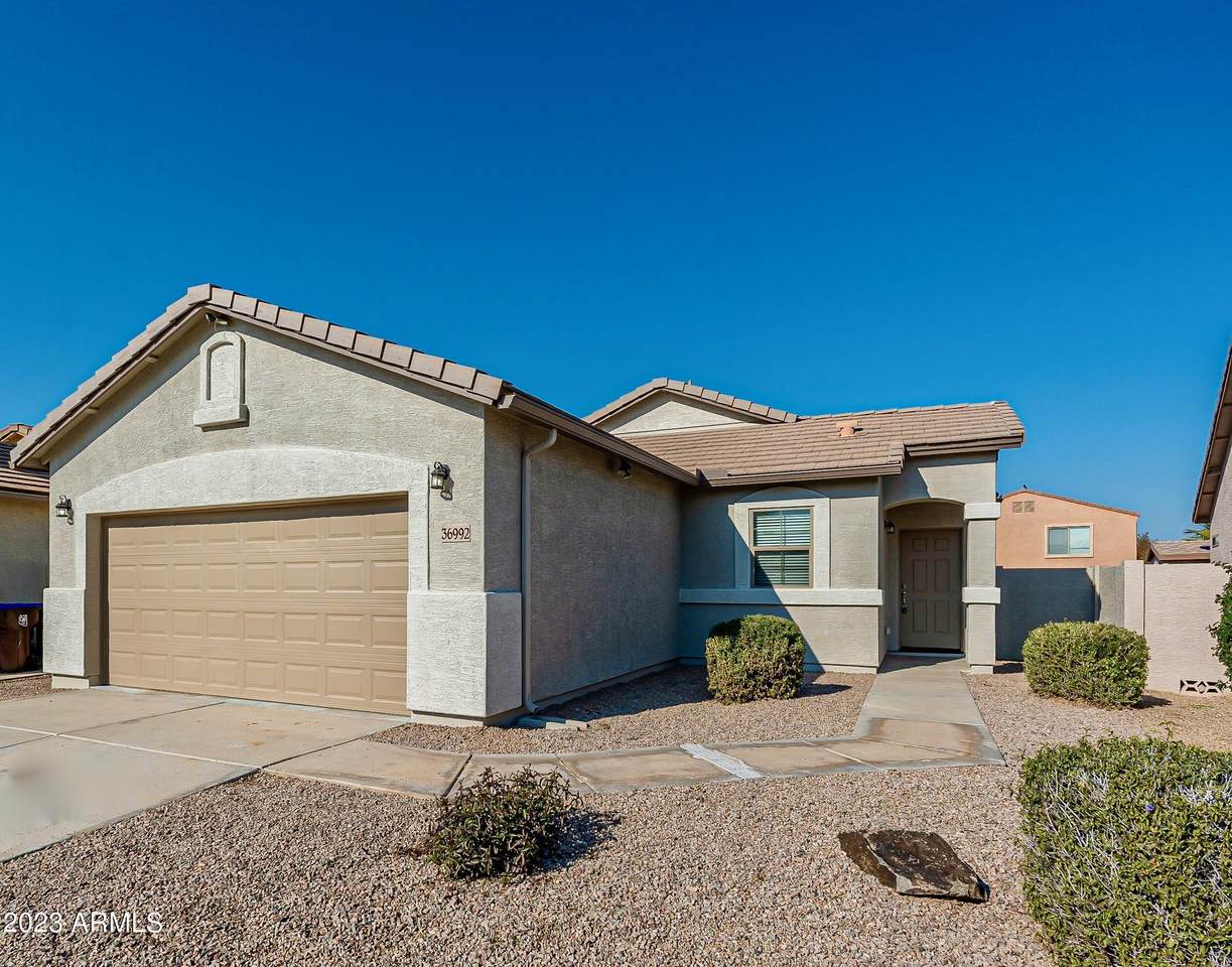 36992 Mondragone Lane - Photo 1