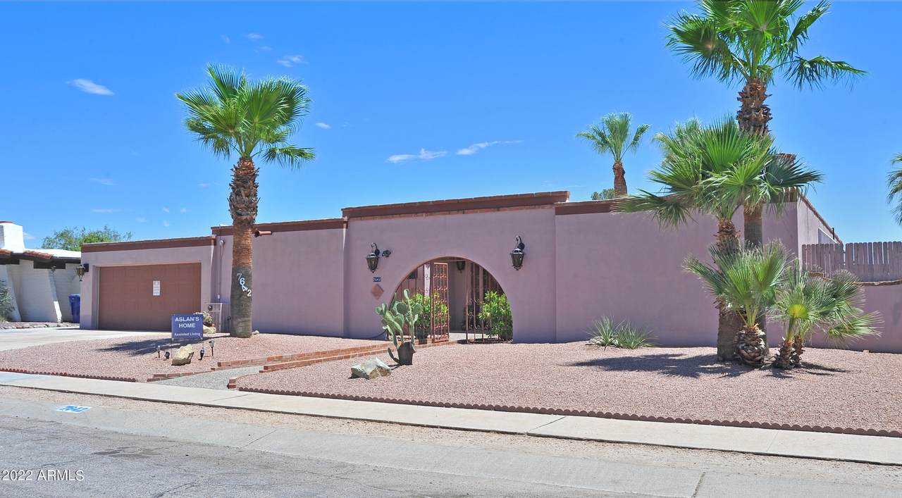 7642 38TH Street - Photo 1