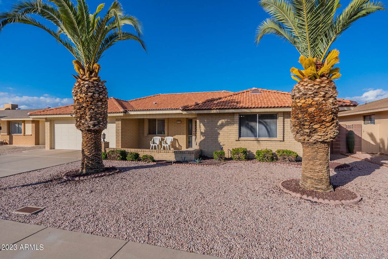 8218 Madero Avenue - Photo 1