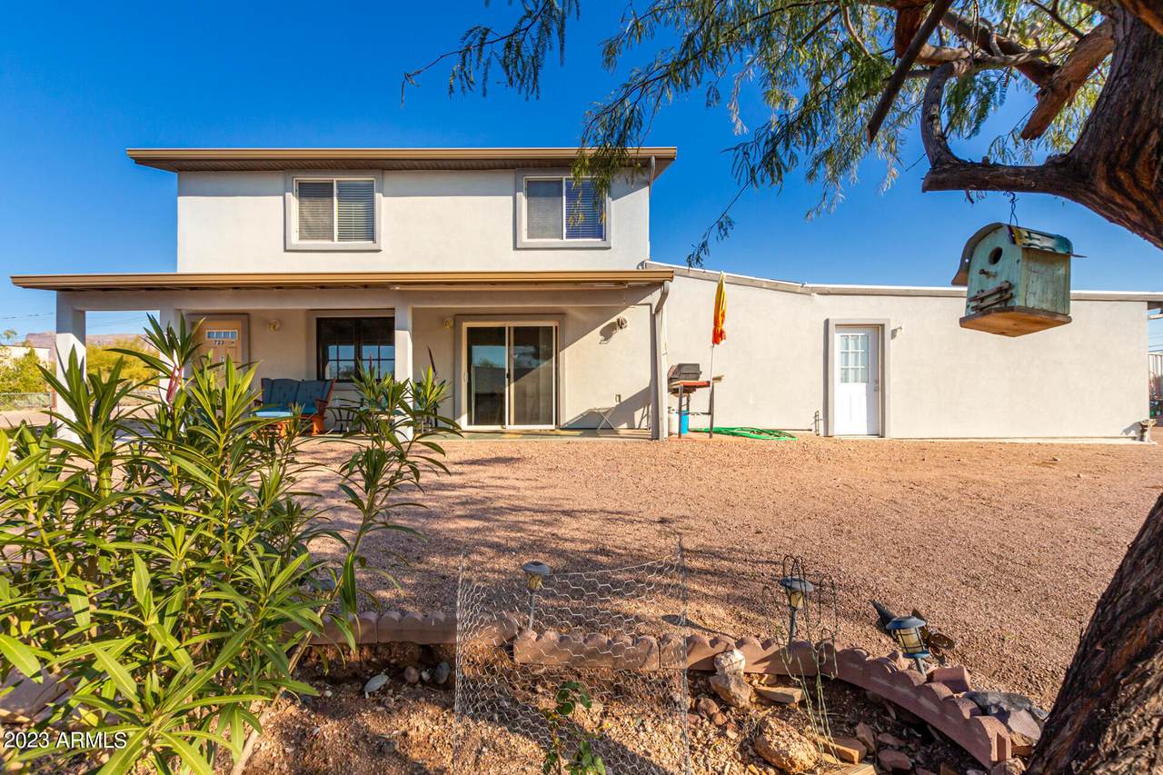 723 Hilton Road - Photo 1