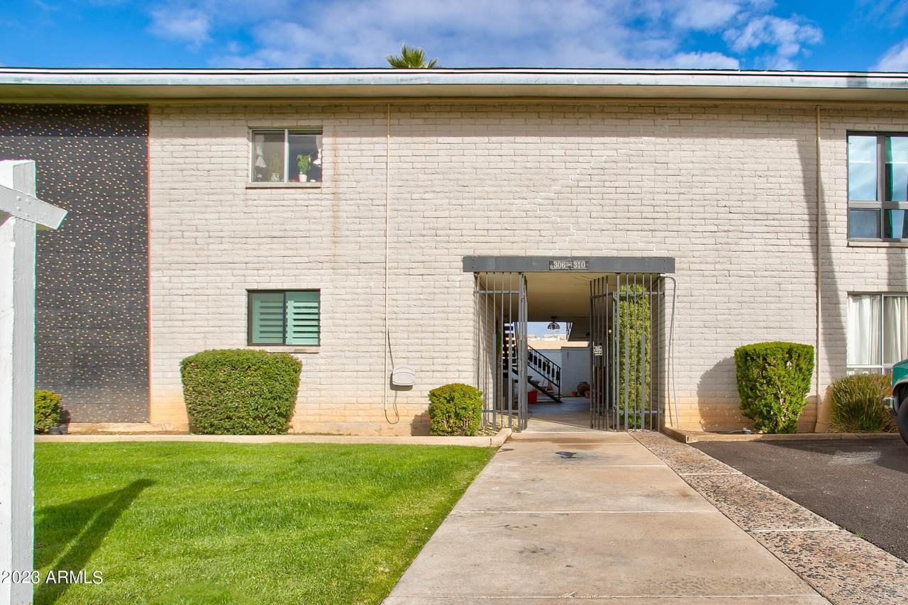 308 Maryland Avenue - Photo 1