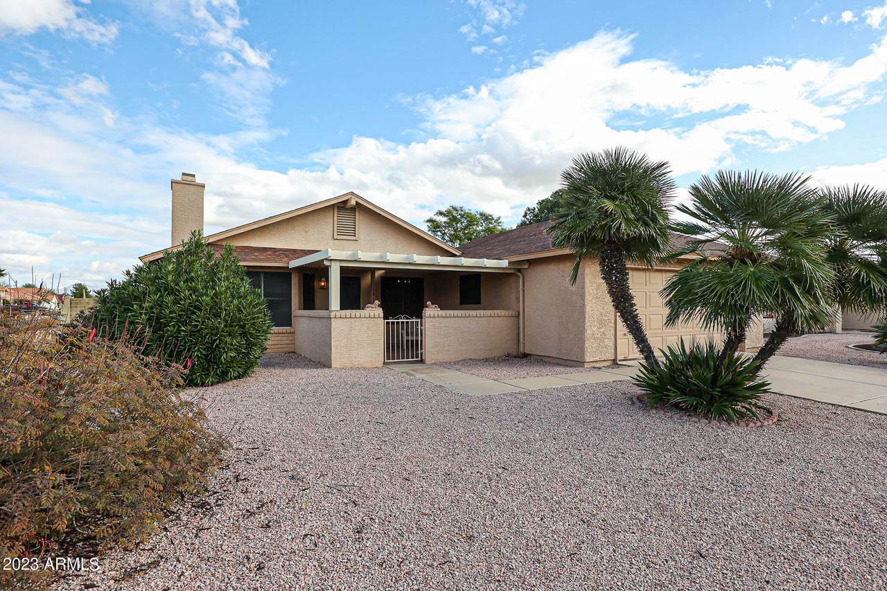 1818 Leisure World - Photo 1