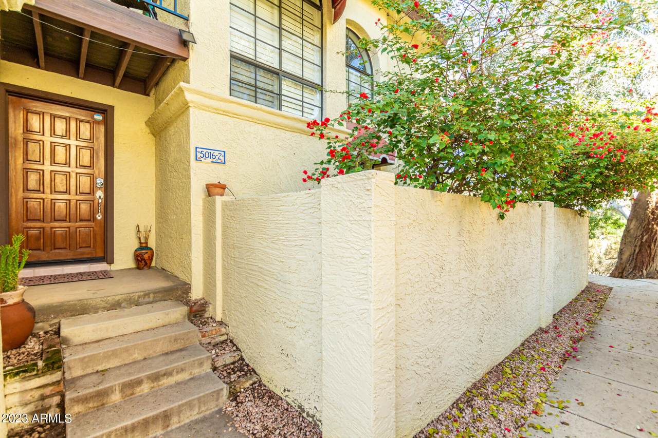 5016 Siesta Drive - Photo 1