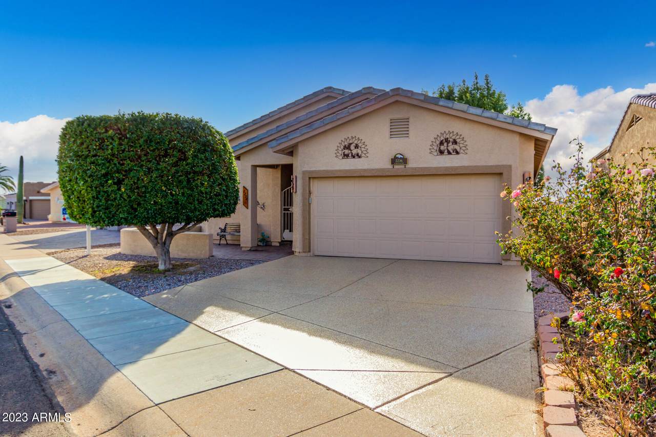 2236 Shannon Way - Photo 1