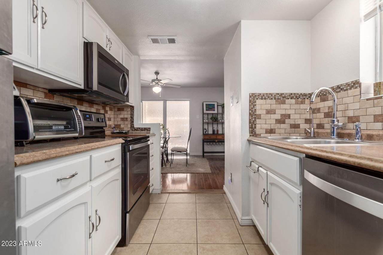 4615 22ND Street - Photo 1