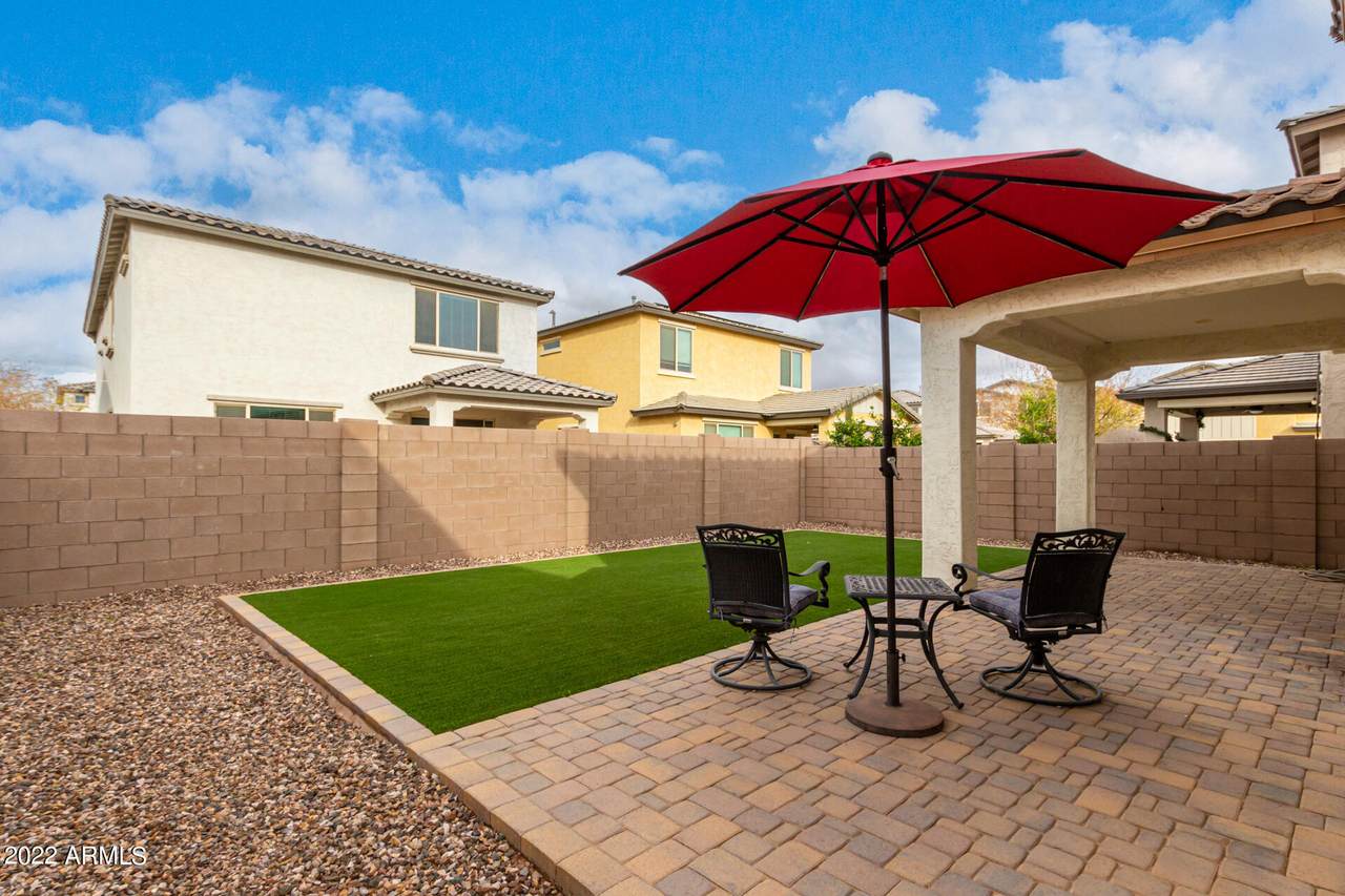 9540 Travertine Avenue - Photo 1