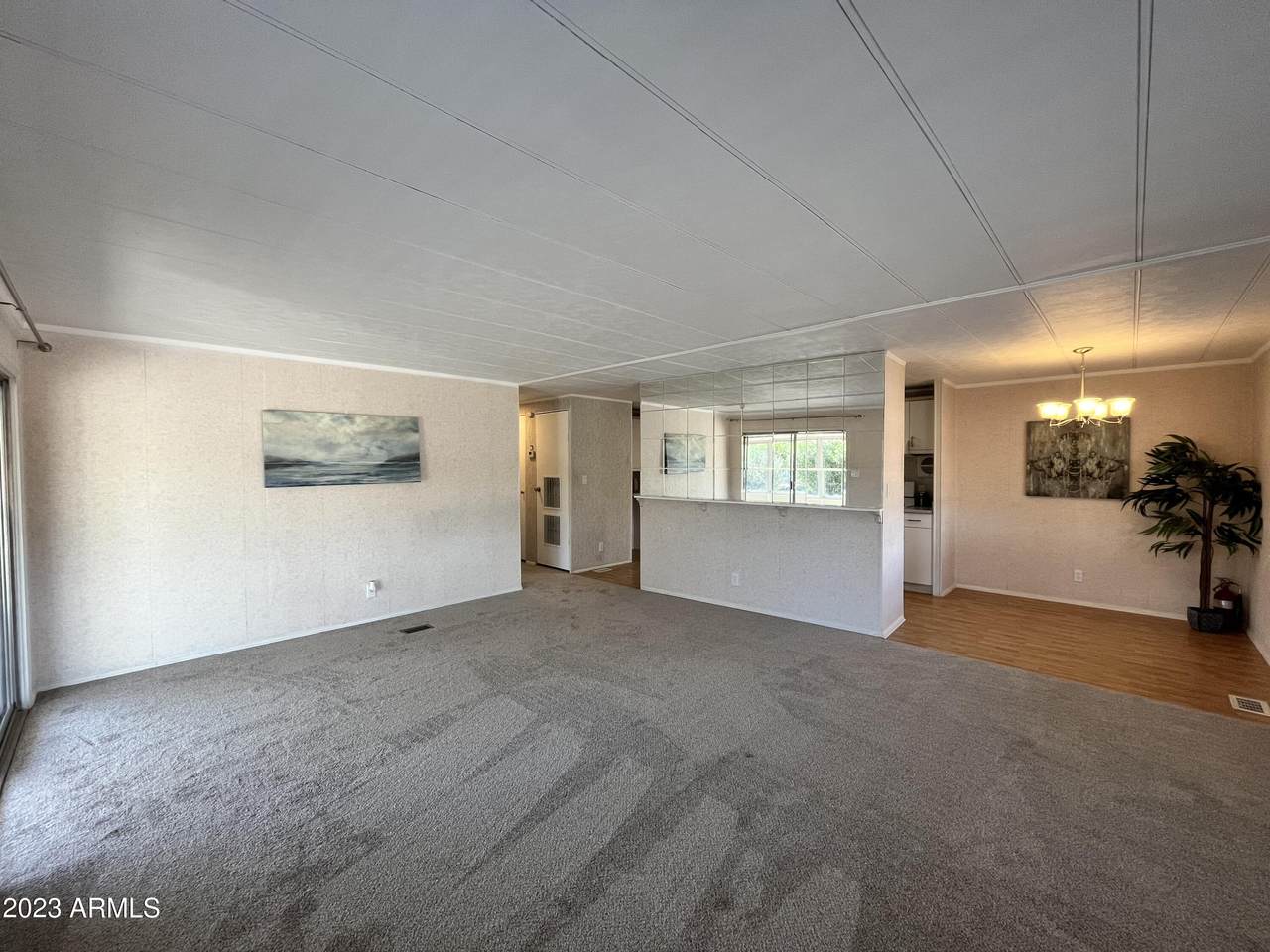 712 83RD Way - Photo 1