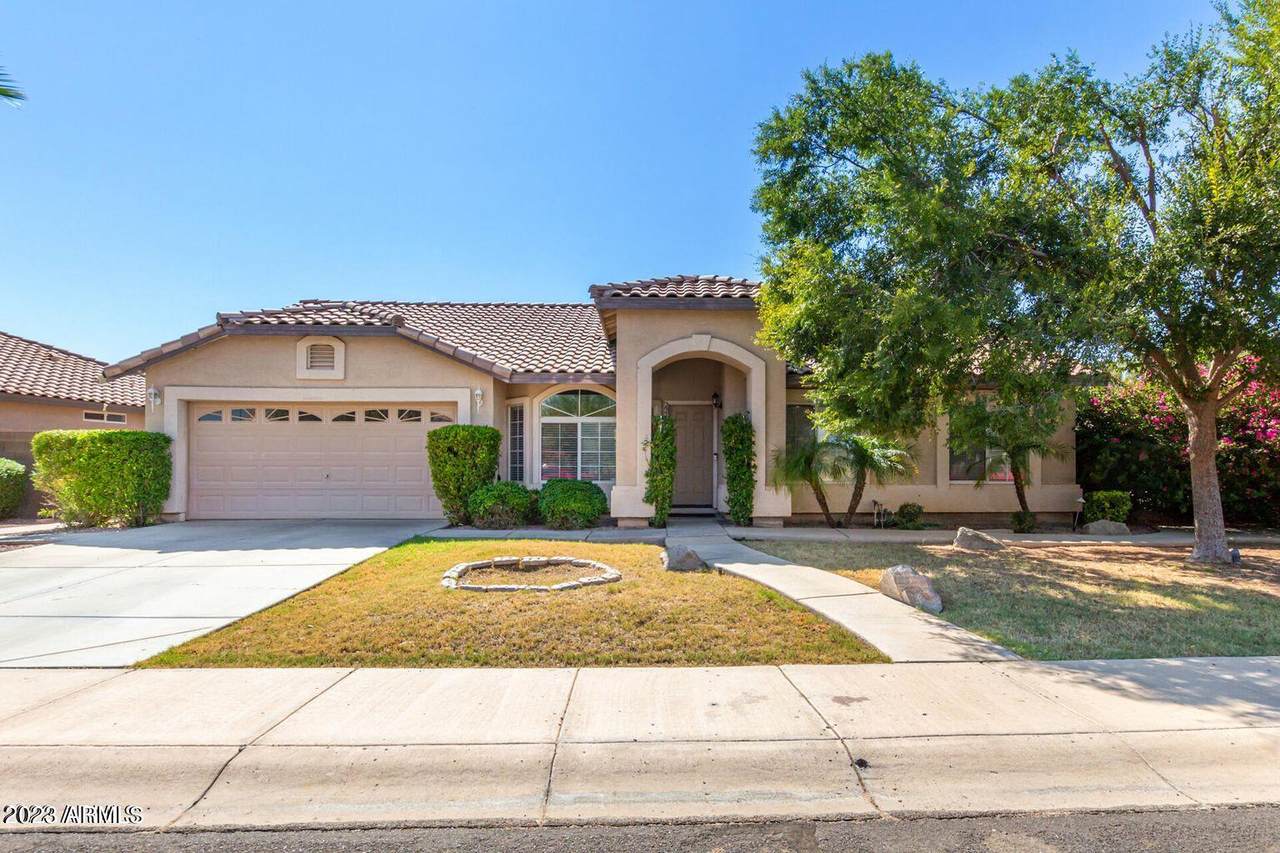2212 Banning Street - Photo 1