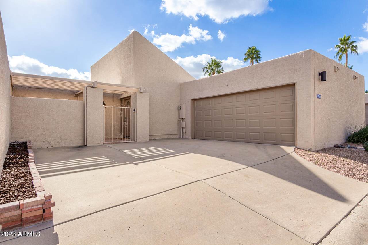 17261 Kirk Lane - Photo 1