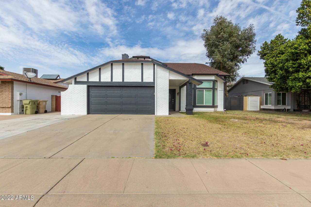 5432 Riviera Drive - Photo 1