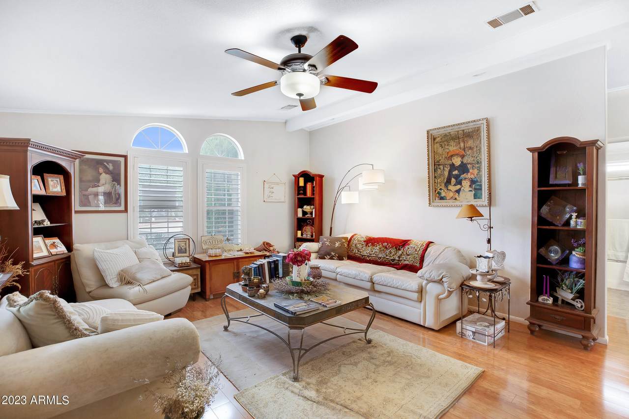 215 Power Road - Photo 1