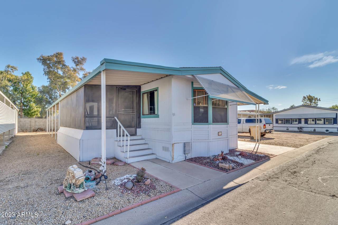 6960 Peoria Avenue - Photo 1