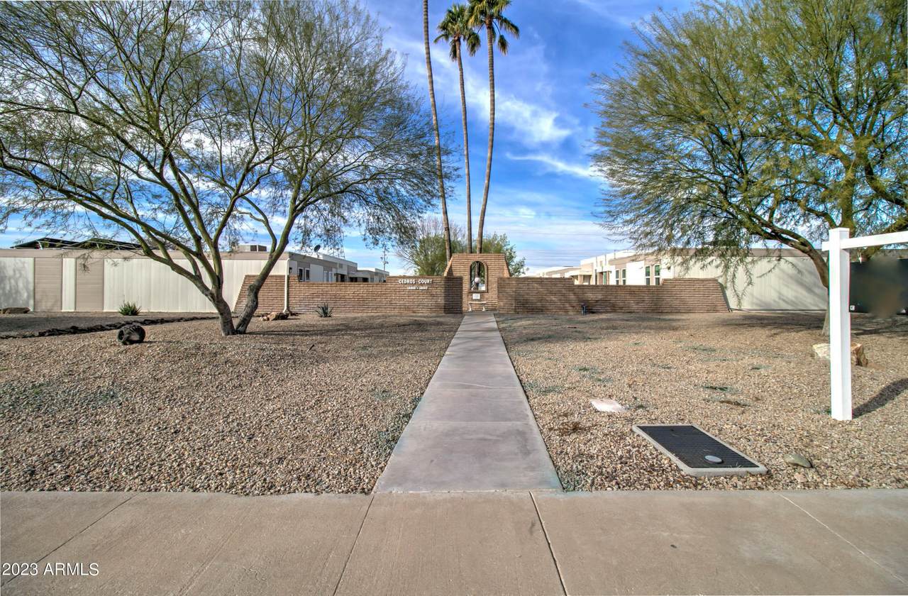 14088 Newcastle Drive - Photo 1
