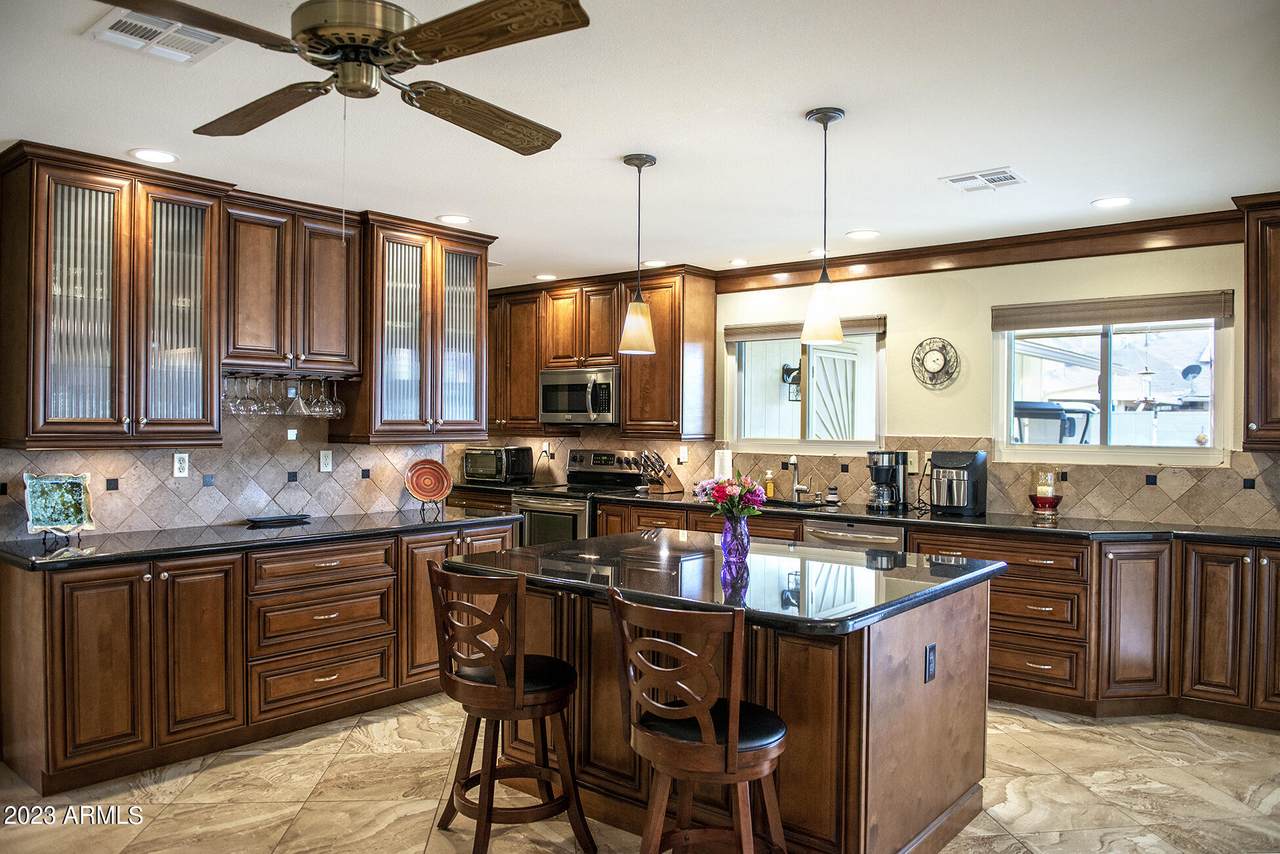 13435 Countryside Drive - Photo 1