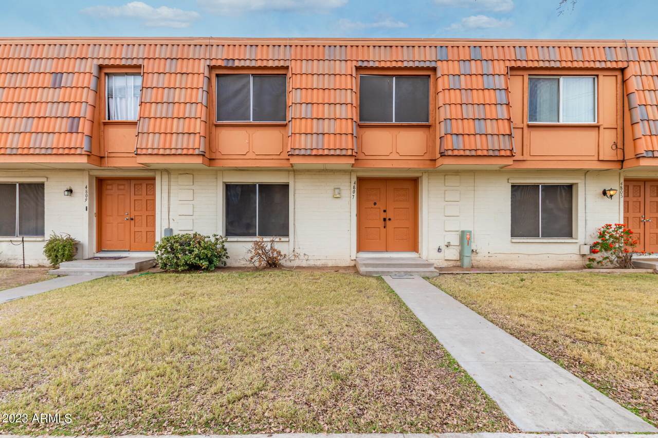 4807 Northern Avenue - Photo 1