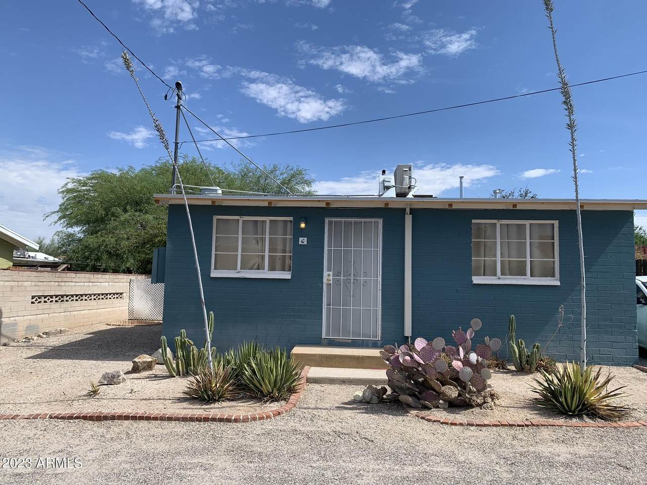 2528 Fontana Avenue - Photo 1