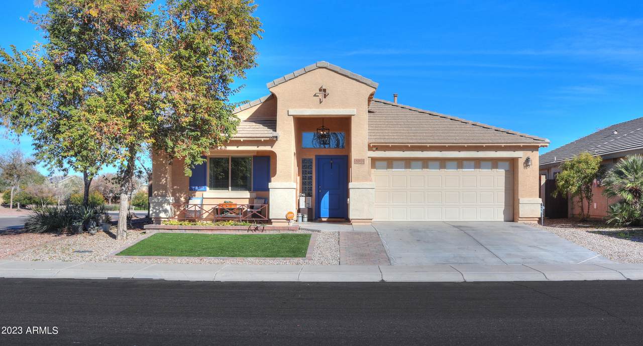 20871 Danielle Avenue - Photo 1