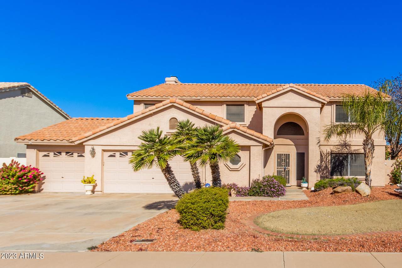 7624 Country Gables Drive - Photo 1