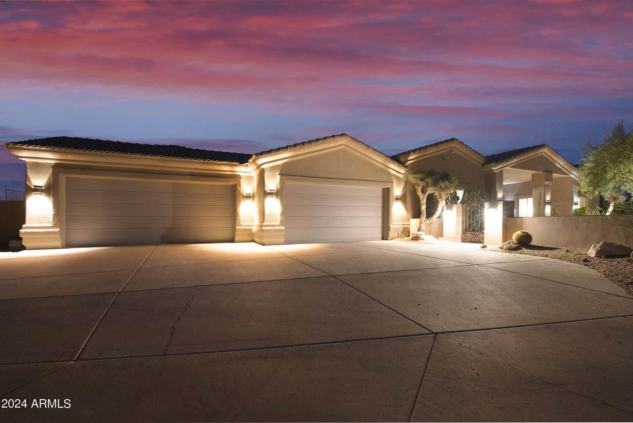 6990 Buckhorn Trail - Photo 1