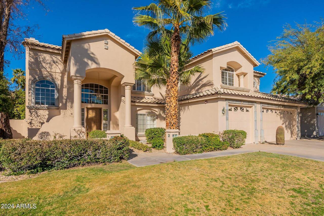 8956 Pershing Avenue - Photo 1