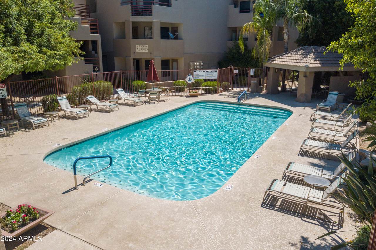 4850 Desert Cove Avenue - Photo 1