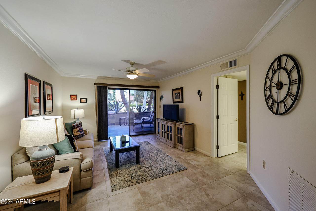 17404 99TH Avenue - Photo 1
