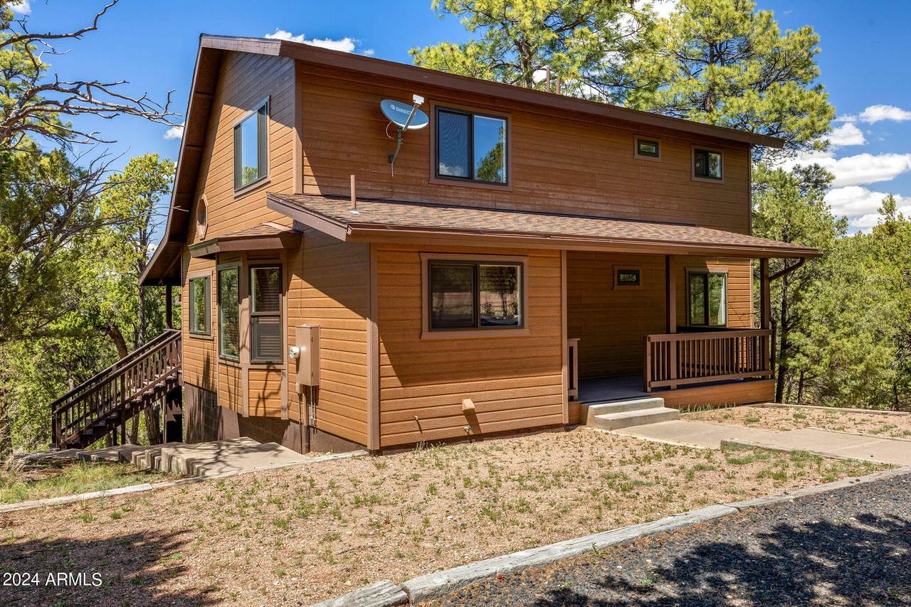 1592 Downhill Road - Photo 1