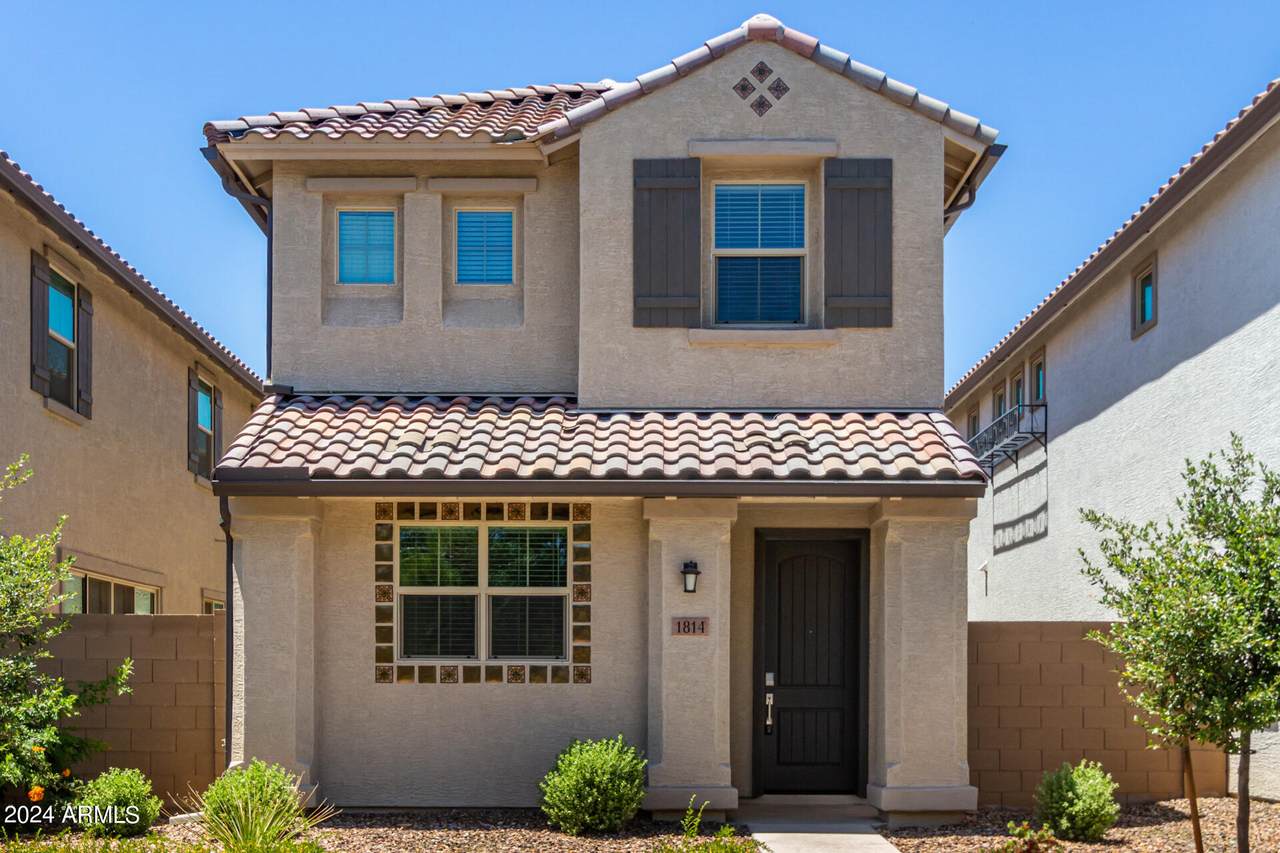 1814 Senate Street - Photo 1