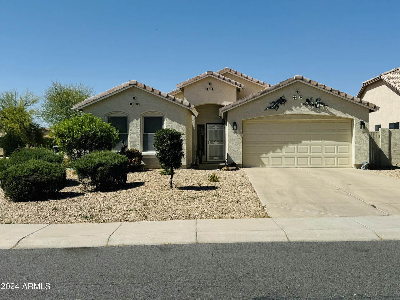 9114 Mackenzie Drive - Photo 1