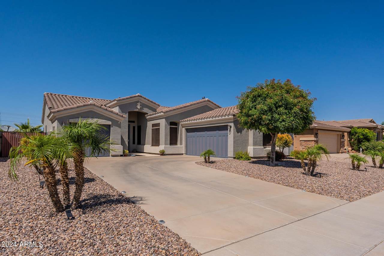 37780 Olivo Street - Photo 1