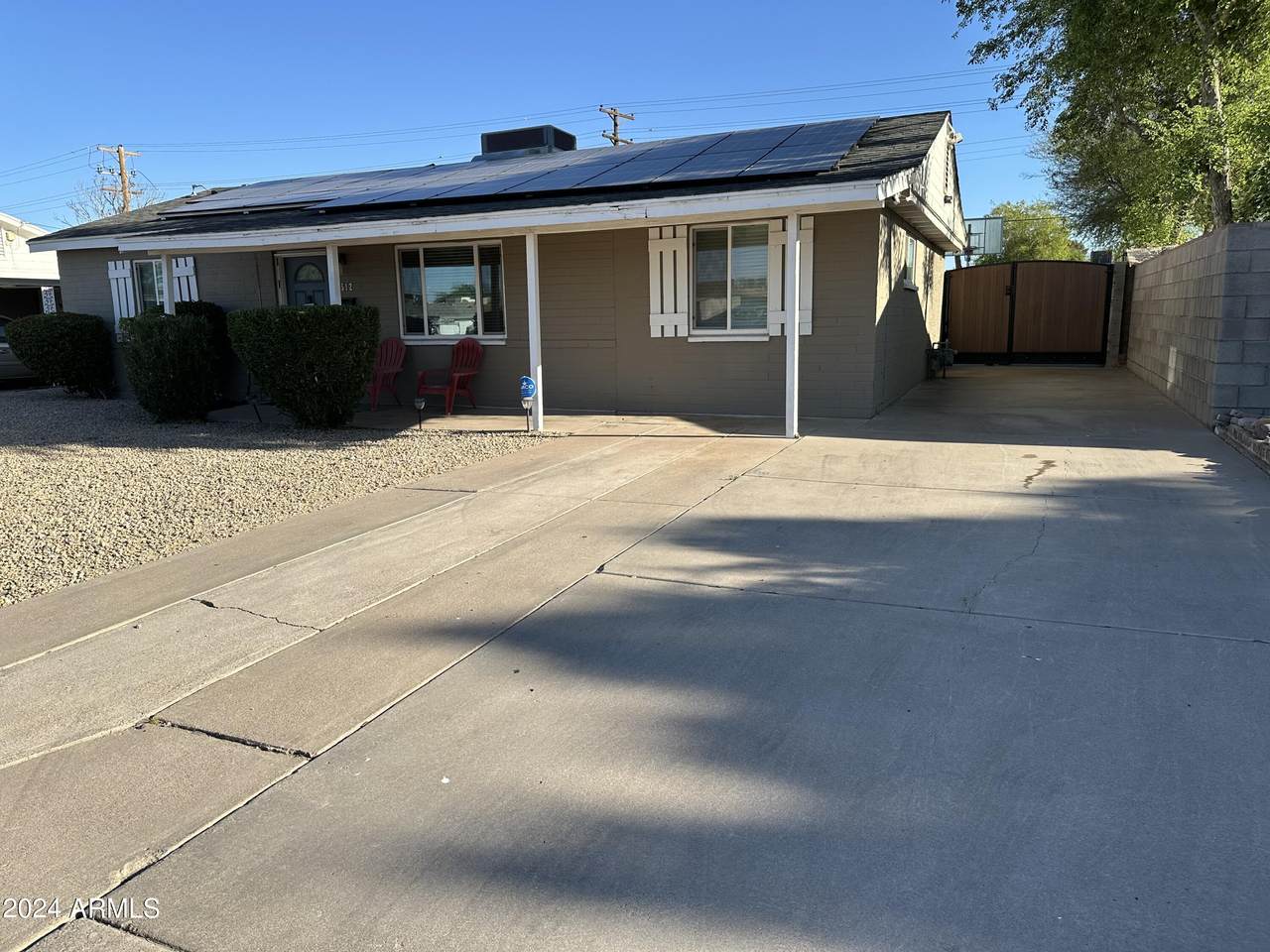3512 Oak Street - Photo 1