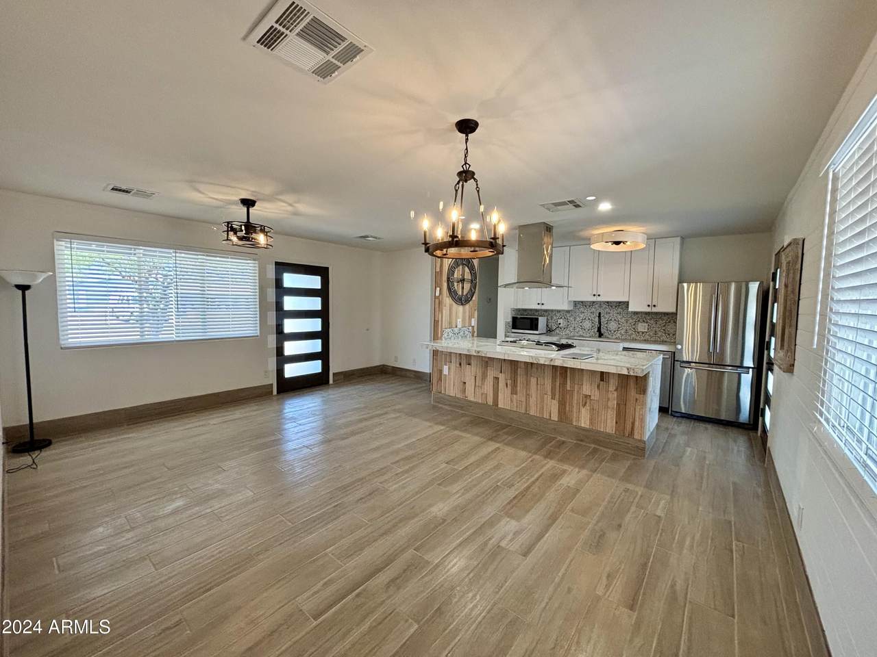7327 Devonshire Avenue - Photo 1