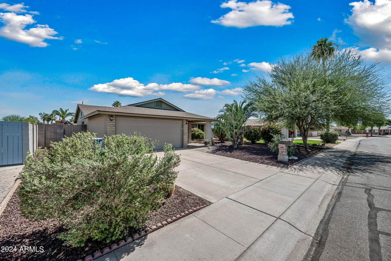1417 Colt Road - Photo 1