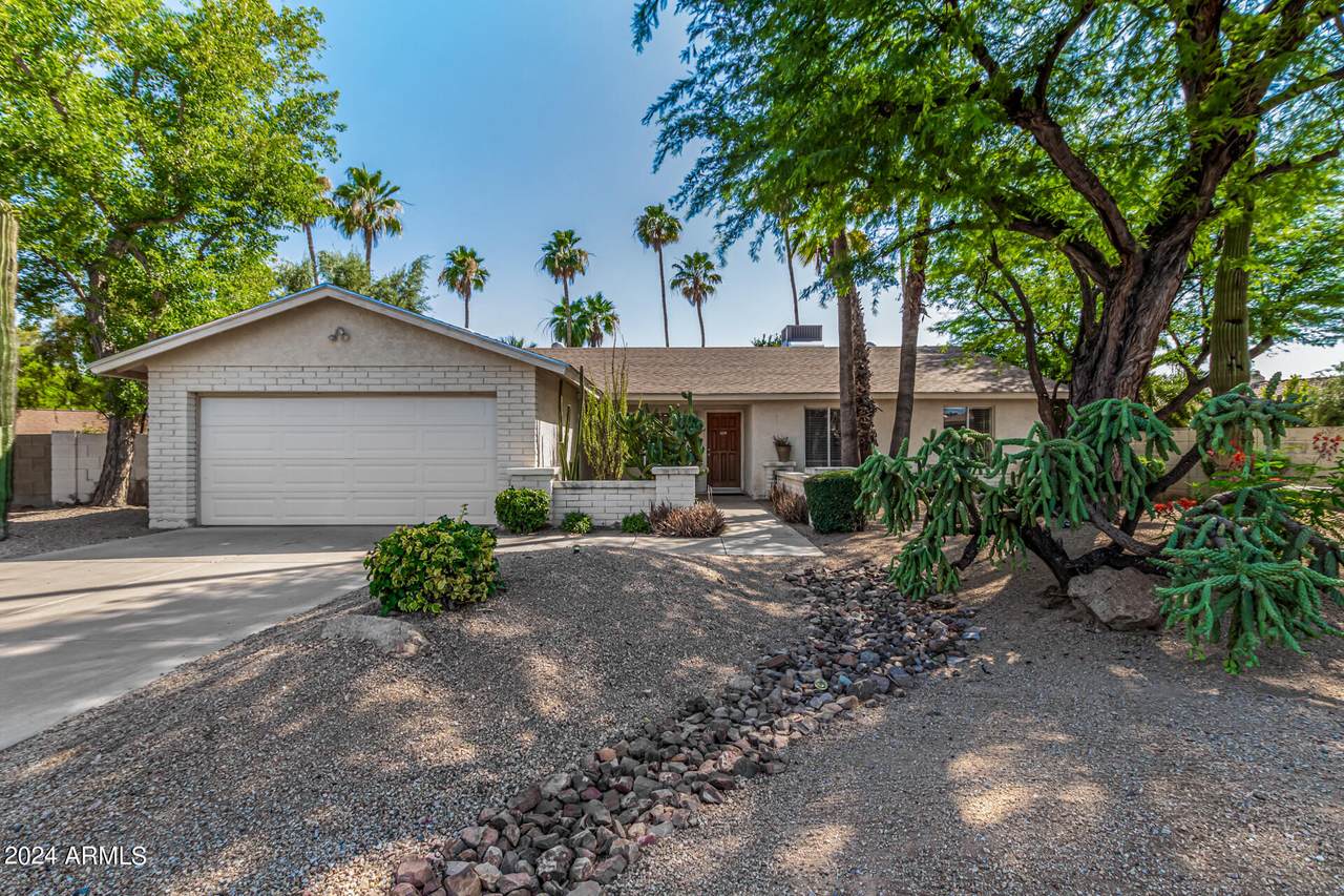 6101 Spring Road - Photo 1