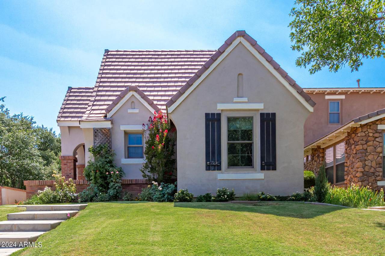 15421 Dreyfus Street - Photo 1