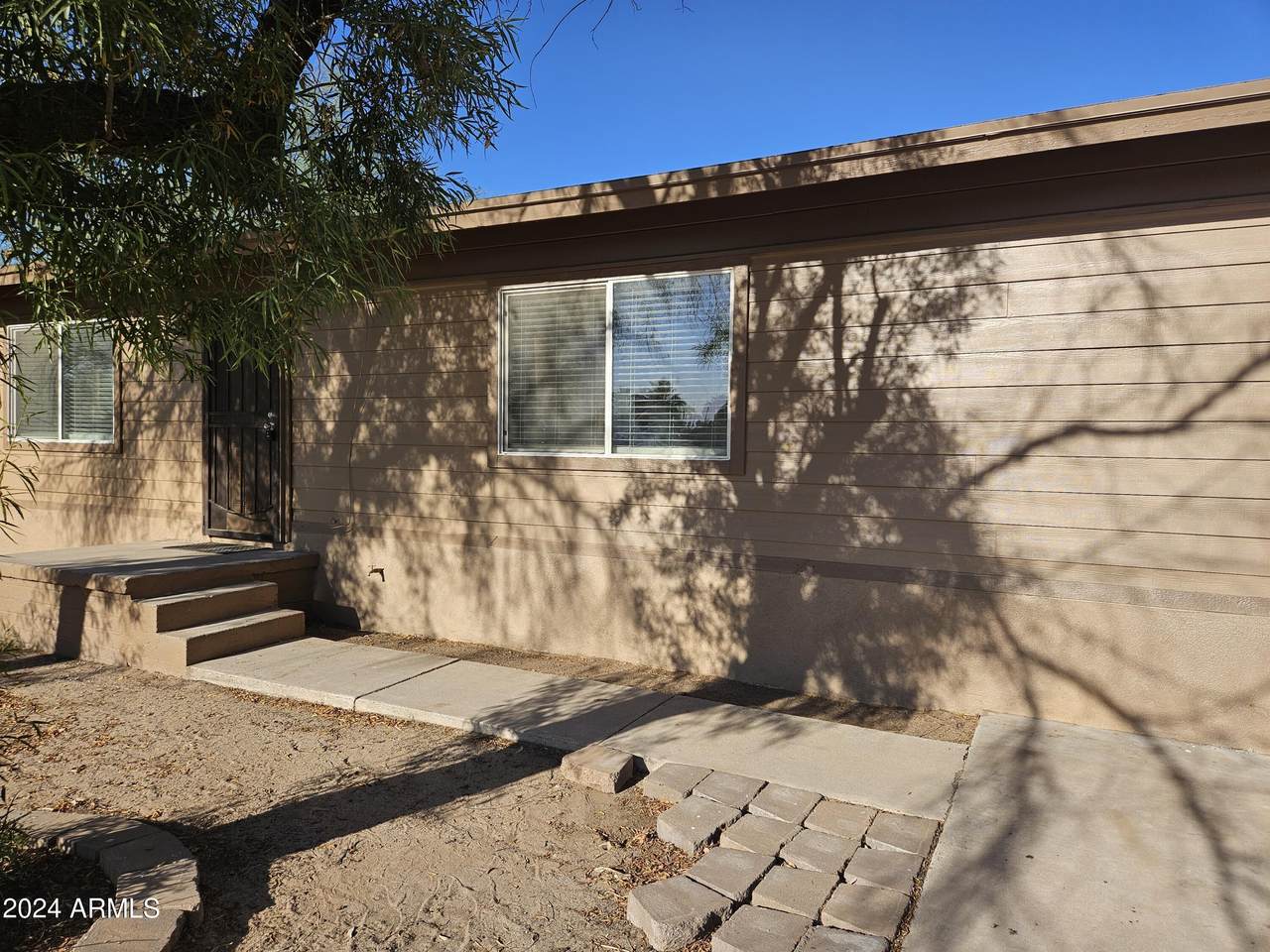 216 Casa Grande Avenue - Photo 1