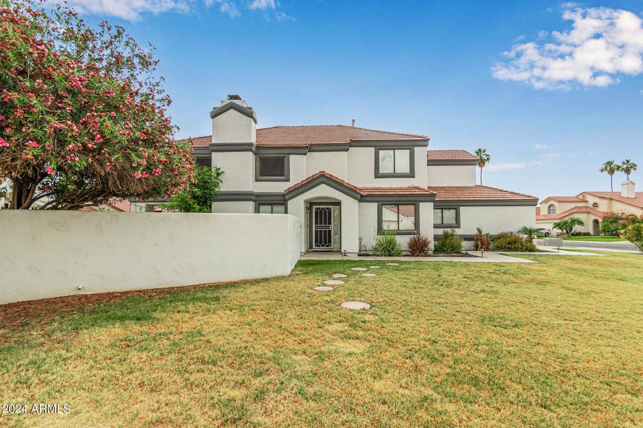 426 Lake Mirage Drive - Photo 1