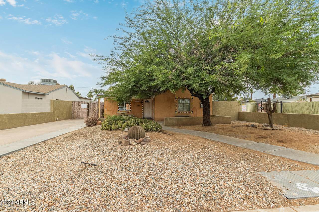 4032 11TH Avenue - Photo 1