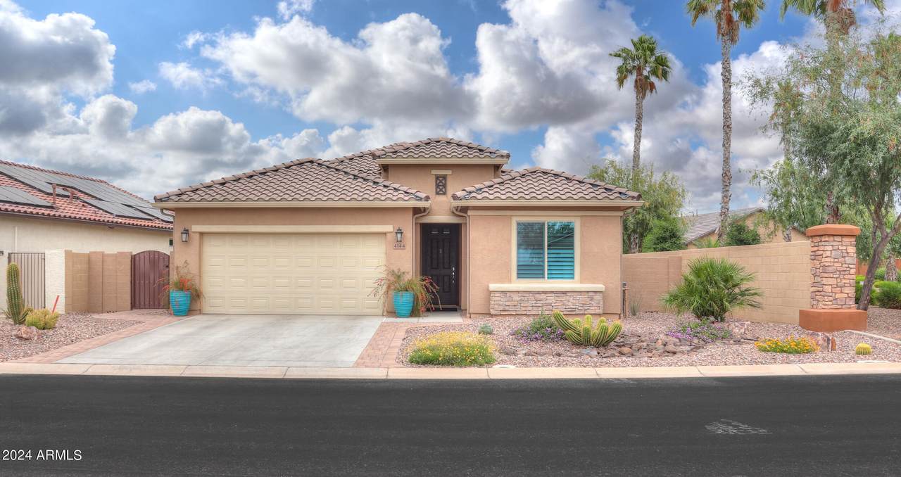 4144 Winslow Way - Photo 1