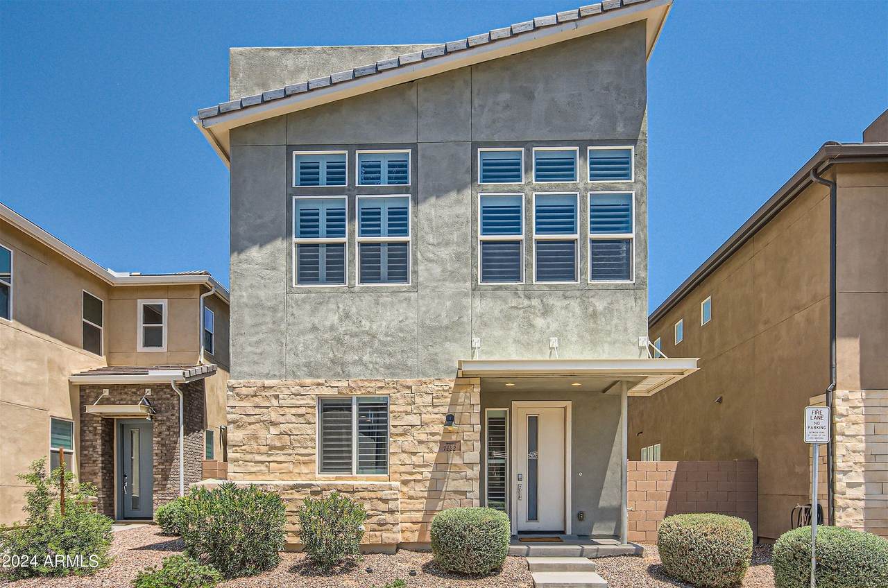 7122 Post Road - Photo 1