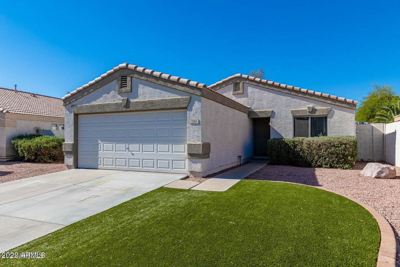 1704 Cheyenne Street - Photo 1