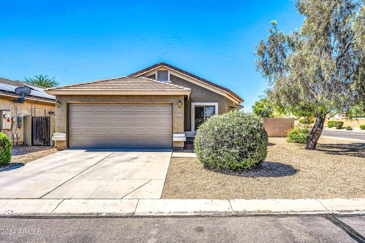 6815 San Tan Way - Photo 1