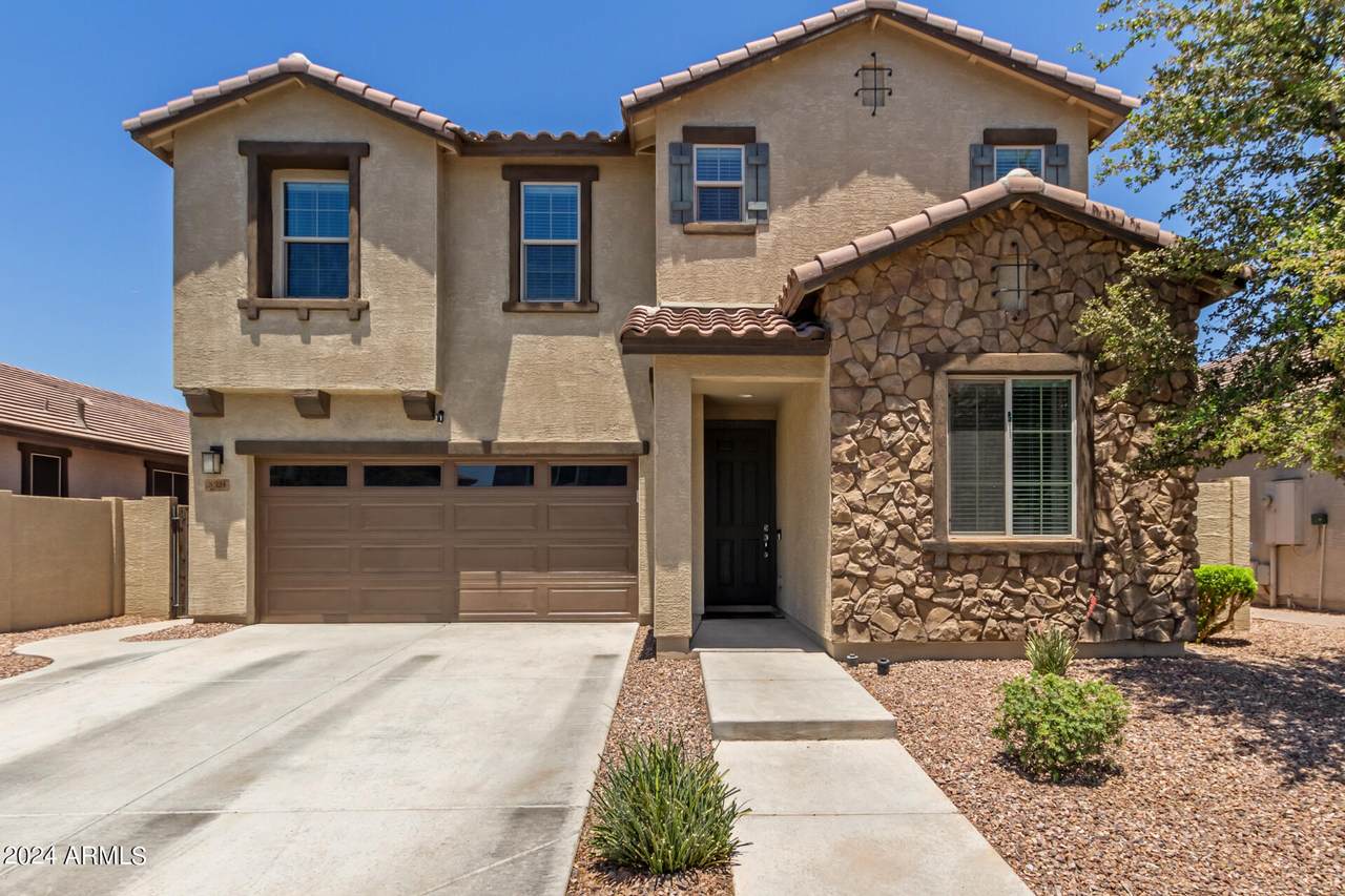 3324 Russell Street - Photo 1