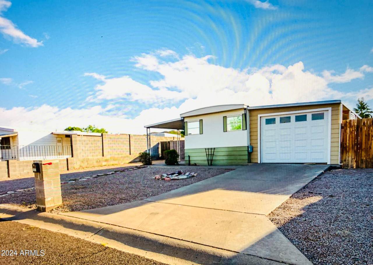 7420 43RD Street - Photo 1