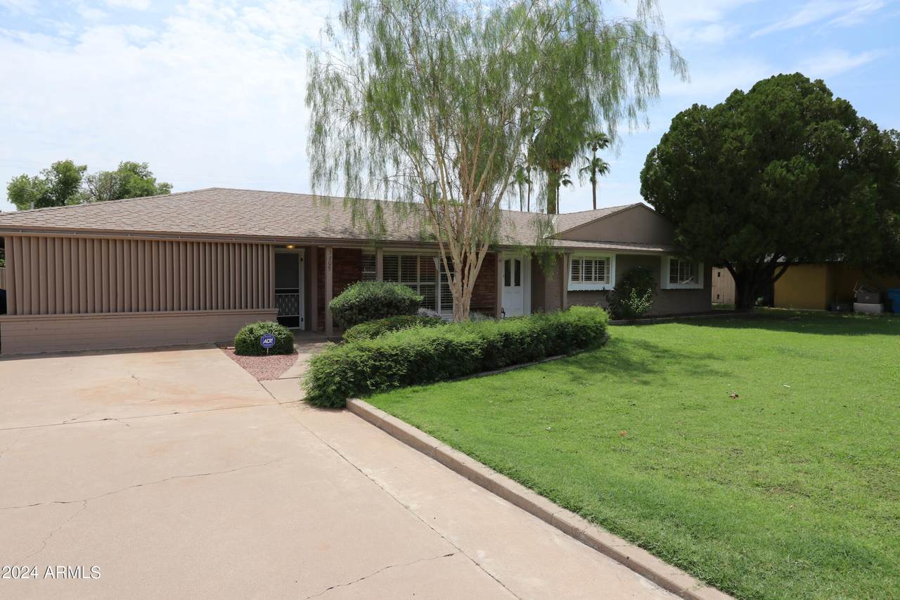 3809 Coolidge Street - Photo 1