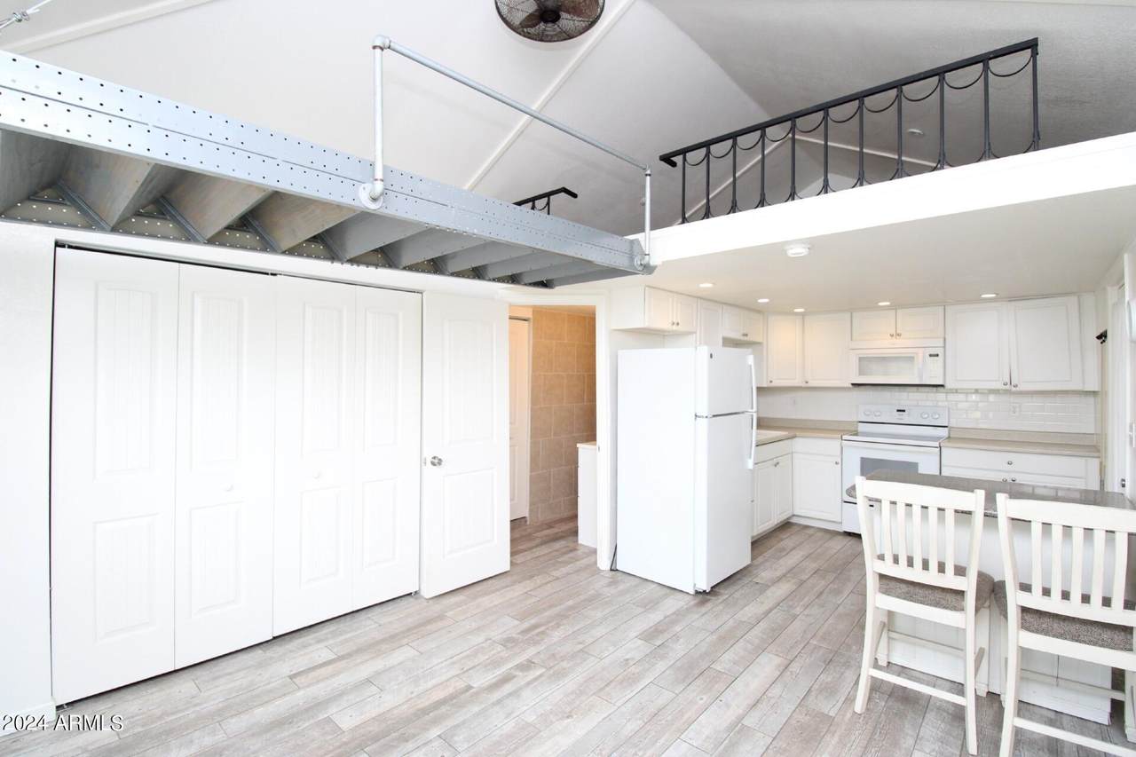 149 1/2 Butte Avenue - Photo 1